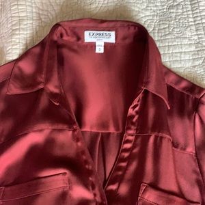 Beautiful burgundy long-to-short sleeve blouse